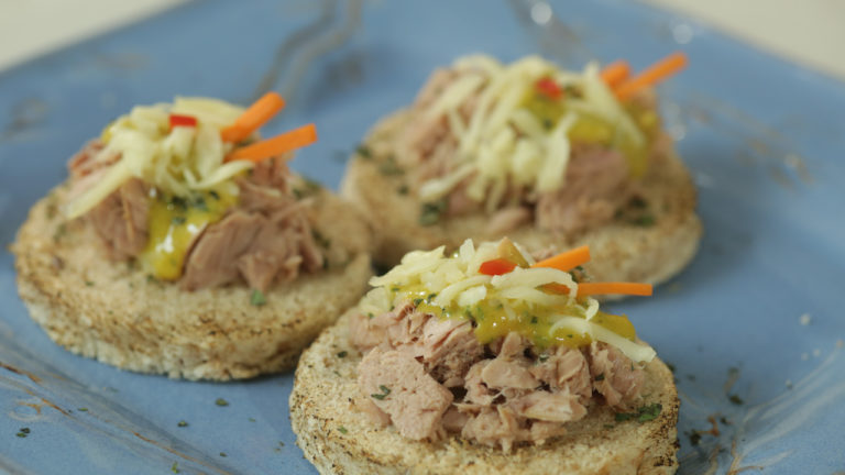 Tostaditas con atún